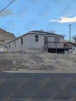 160 W 2nd N in Green River, WY - Building Photo