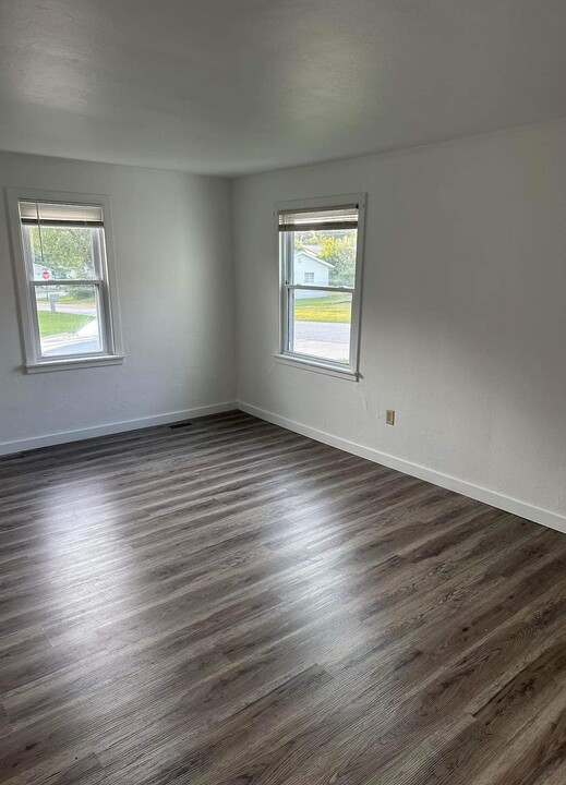 847 Greenvale Ave in St. Marys, OH - Building Photo