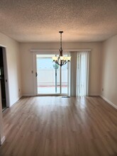 6523 Meadowridge Dr in Santa Rosa, CA - Building Photo - Building Photo