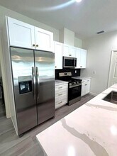 9415 Acco Ave in Englewood, FL - Building Photo - Building Photo