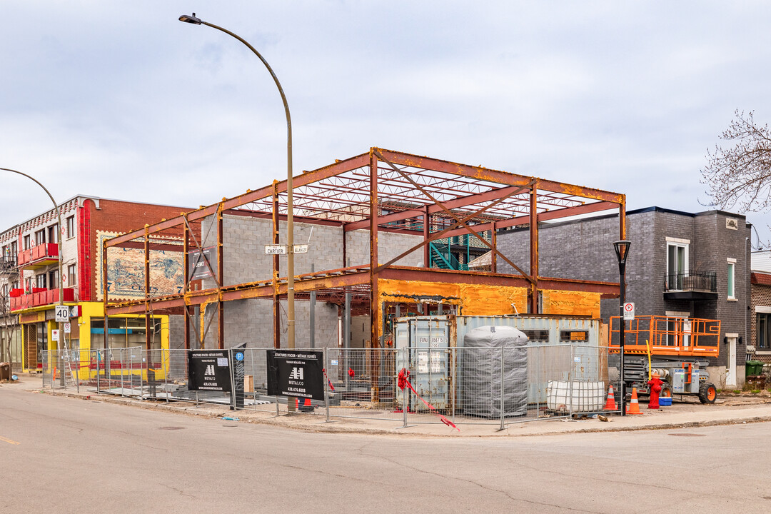 1835 Bélanger St in Montréal, QC - Building Photo