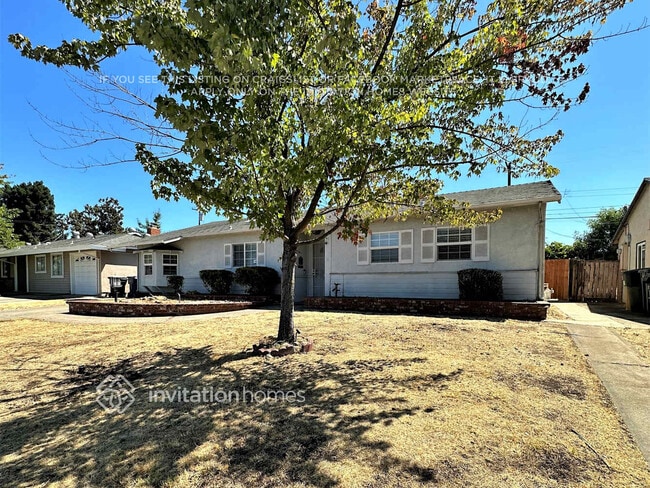 property at 1520 Gladstone Dr