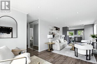 20 Pacific Ave in Barrie, ON - Building Photo - Building Photo