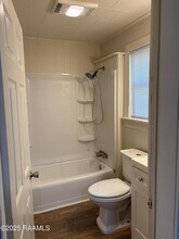 202 Adelma St in Lafayette, LA - Building Photo - Building Photo