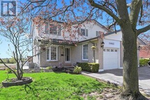 1062 Havendale Blvd in Burlington, ON - Building Photo