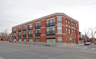 400 Central Ave SE in Albuquerque, NM - Building Photo