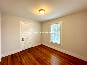 69 Raymond Ave, Unit 1R in Somerville, MA - Building Photo - Building Photo