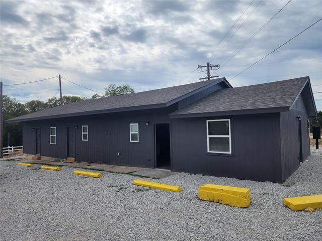 257 Fort Graham in Whitney, TX - Building Photo