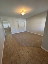 33823 Abbey Rd in Temecula, CA - Building Photo - Building Photo