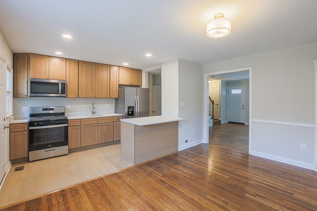 property at 1500 Pentwood Rd