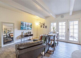 43621 Stanridge Ave in Lancaster, CA - Building Photo - Building Photo