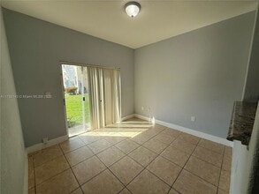 1568 SE 26th St in Homestead, FL - Building Photo - Building Photo