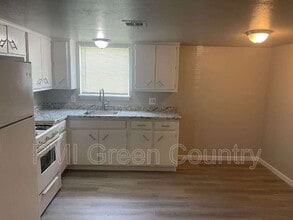 405 S Maple St in Sapulpa, OK - Building Photo - Building Photo