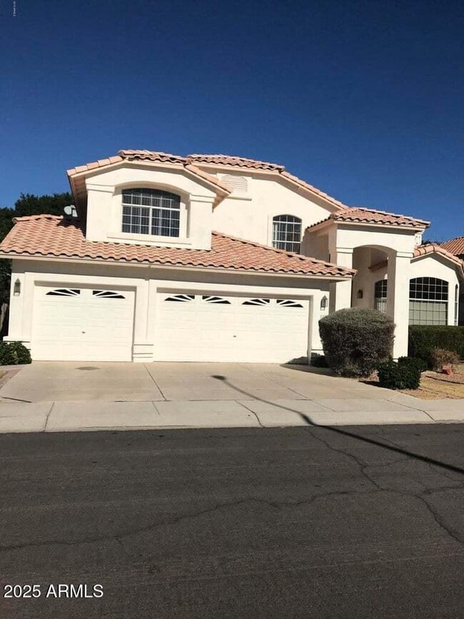 property at 1892 W Spruce Dr