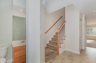 309 Buckley Dr in Harrisburg, PA - Foto de edificio - Building Photo