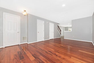 618 Cawley Dr in Frederick, MD - Building Photo - Building Photo
