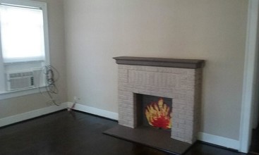 320 W Polk St in Houston, TX - Building Photo - Building Photo