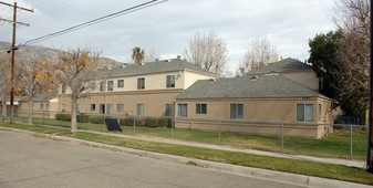 4261 Cedar Dr Apartments