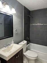311 Glamis Ave in San Antonio, TX - Building Photo - Building Photo