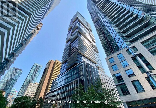 property at 55-1355 Charles St E