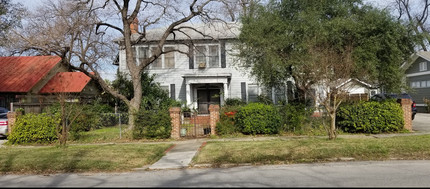 1127 W Woodlawn Ave in San Antonio, TX - Building Photo - Other