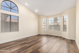 1517 W Islandia Dr in Gilbert, AZ - Building Photo - Building Photo