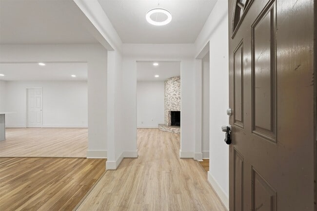 property at 1219 Wisterwood Dr