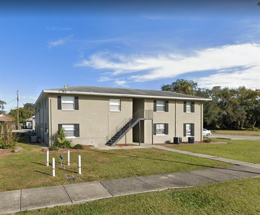 131 Ave B NE in Winter Haven, FL - Building Photo