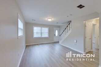 11 Park Ave in Hatboro, PA - Foto de edificio - Building Photo
