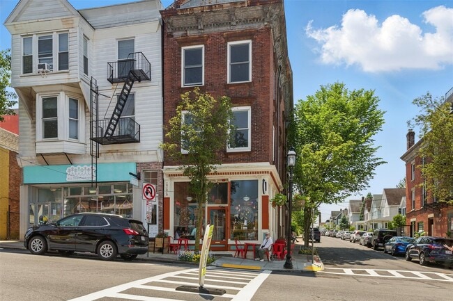 4 John St in Tarrytown, NY - Building Photo - Building Photo