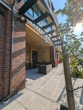 Opera House in Bellingham, WA - Foto de edificio - Building Photo