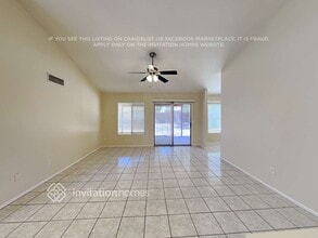 4944 W Wescott Dr in Glendale, AZ - Foto de edificio - Building Photo