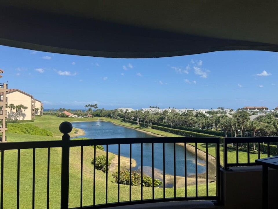 401 Ocean Bluffs Blvd in Jupiter, FL - Building Photo