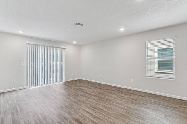 The Harper at Trout River in Jacksonville, FL - Building Photo - Building Photo