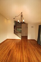 201 Burnett Ave in Ventura, CA - Building Photo - Building Photo