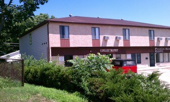 114 2nd Ave N Apartments