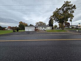 1003 Powers Ave in Lewiston, ID - Building Photo