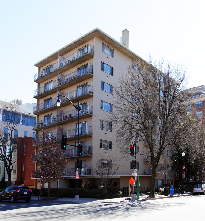 Berkeley House in Washington, DC - Building Photo