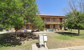 401 N 4th St, Unit E in Copperas Cove, TX - Building Photo