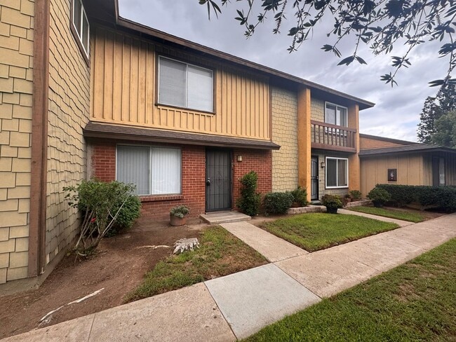 309 Graves Ct in El Cajon, CA - Building Photo - Building Photo