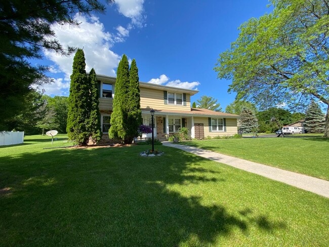 property at 746 Penbrook Way