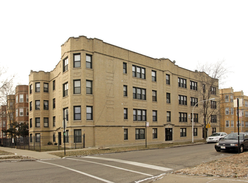 6252-6254 N Bell Ave in Chicago, IL - Building Photo