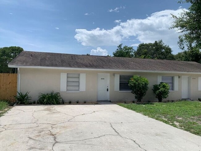 5545 Gaur Ln in Lakeland, FL - Building Photo - Building Photo