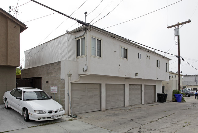 4026-4032 Utah St in San Diego, CA - Building Photo - Building Photo