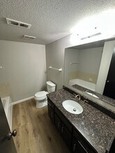 9507 University Ave in Clive, IA - Building Photo - Building Photo