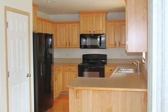 8422 13th Pl SE in Lake Stevens, WA - Building Photo - Building Photo