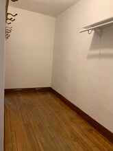 1145 Raymond Ave, Unit 1 in St. Paul, MN - Foto de edificio - Building Photo