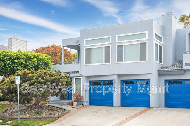 property at 846 S Cedros Ave