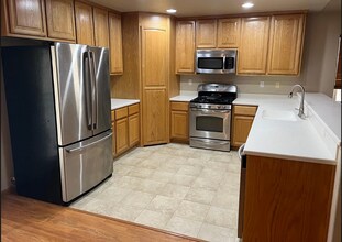 1400 S Farragut St in Ridgecrest, CA - Building Photo - Building Photo