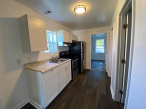 1006 Rome St in Petersburg, VA - Building Photo - Building Photo